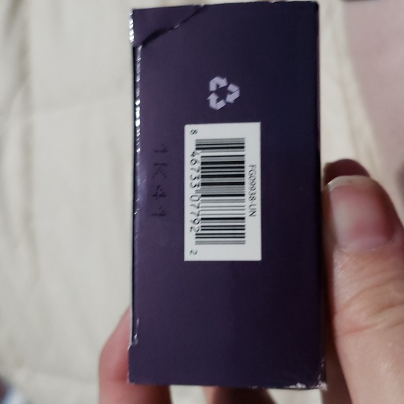 tarte Amazonian clay gem powder foundation in 22B light beige NIB NEW IN - Picture 5 of 5